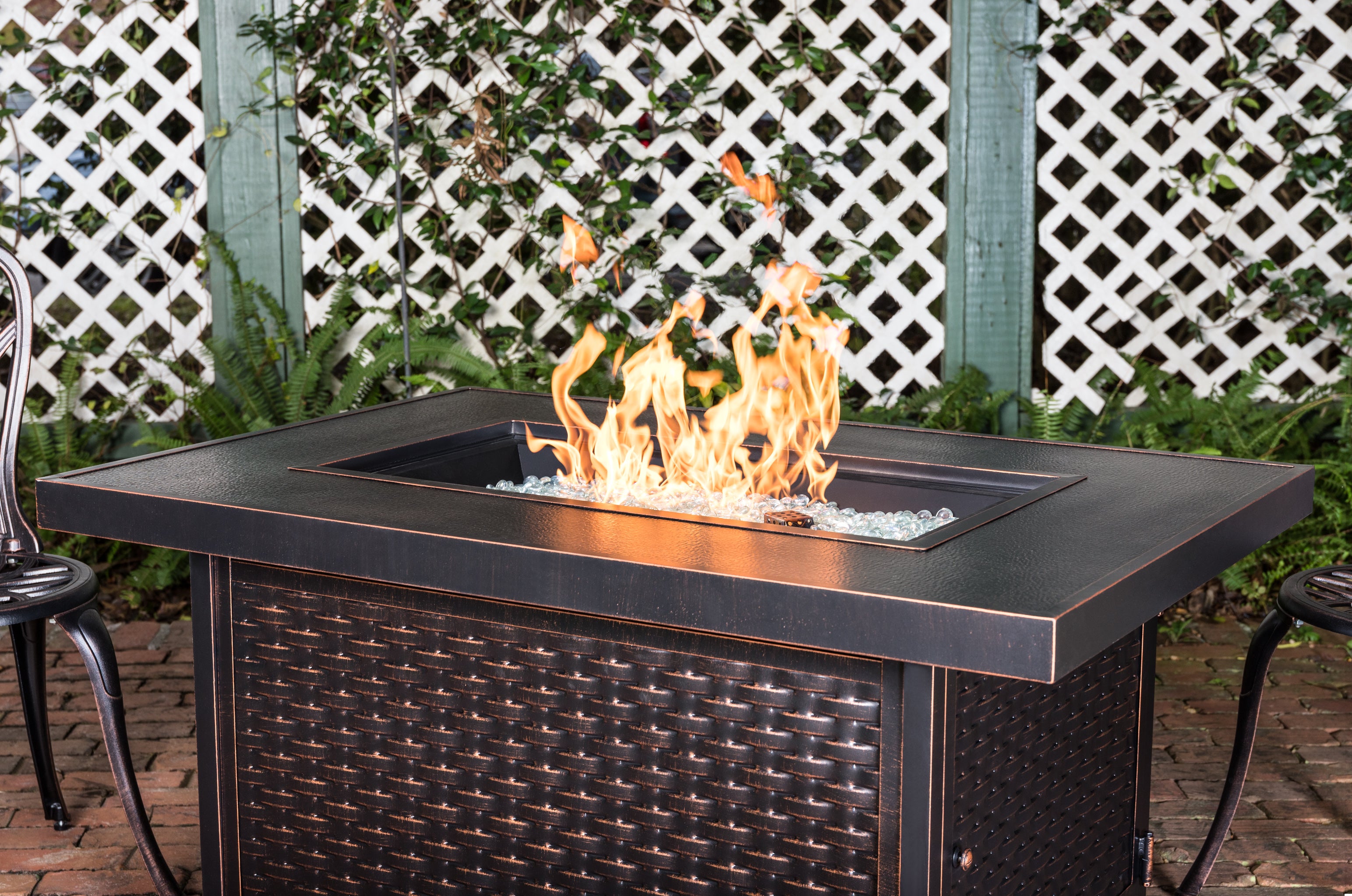 Well Traveled Living Baker Rectangle Aluminum LPG Fire Pit