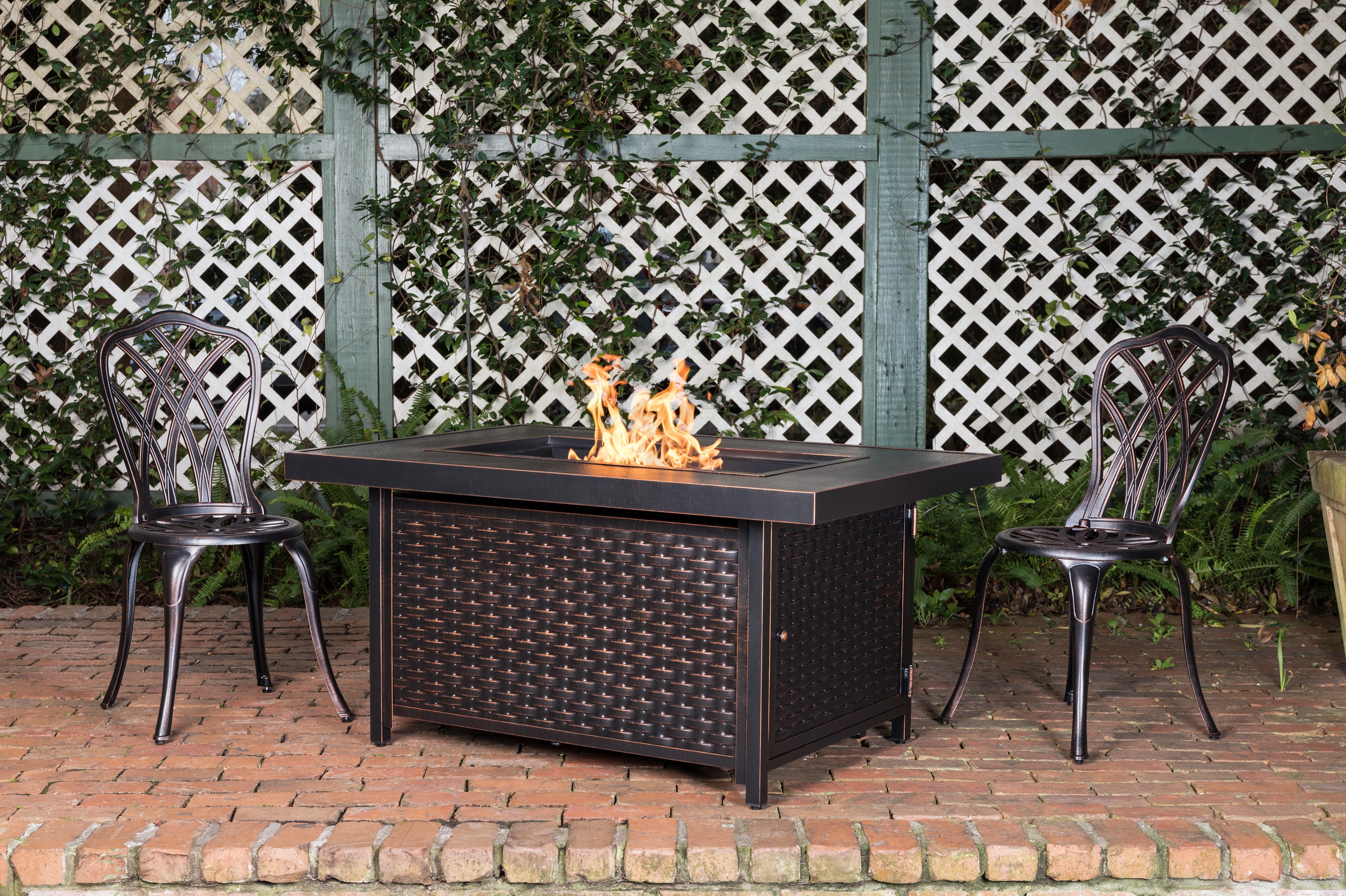 Well Traveled Living Baker Rectangle Aluminum LPG Fire Pit