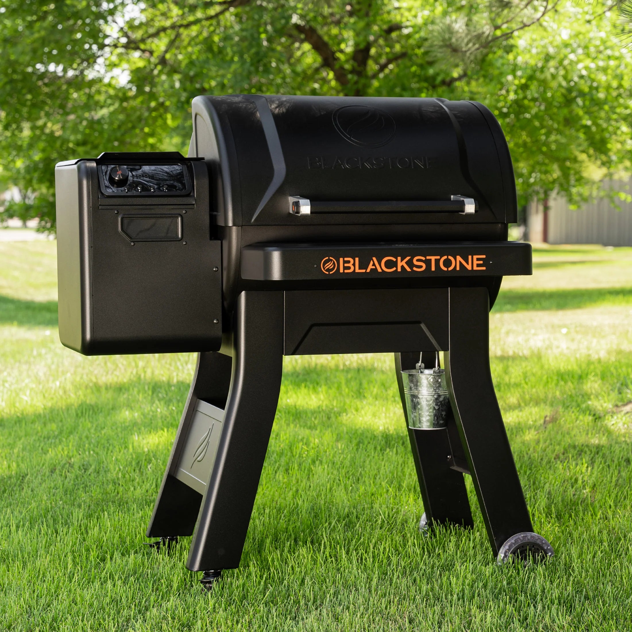 Blackstone 900 Pellet Grill