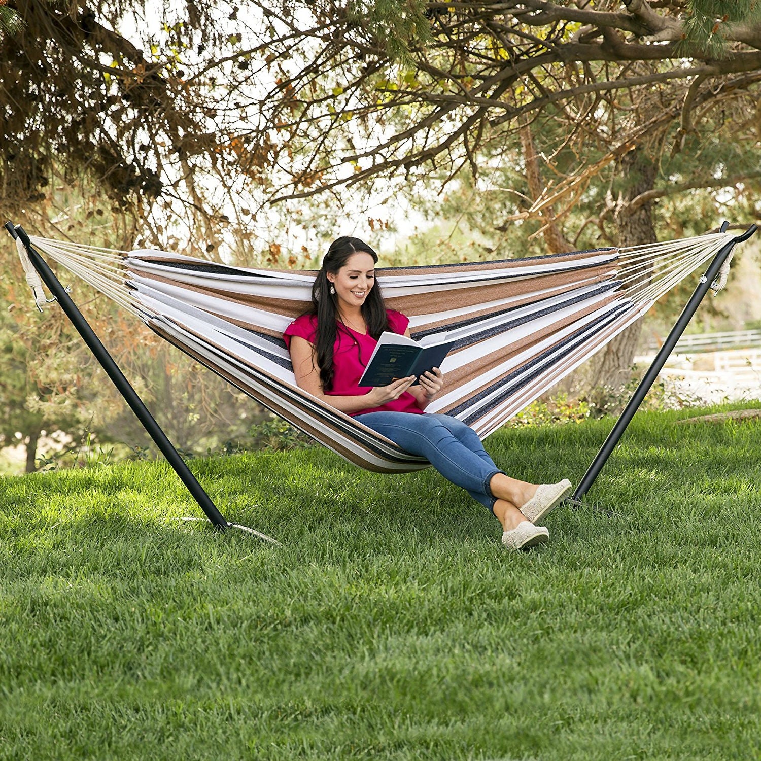 Fast Furnishings Portable Cotton Hammock in Desert Stripe with Metal Stand and Carry Case