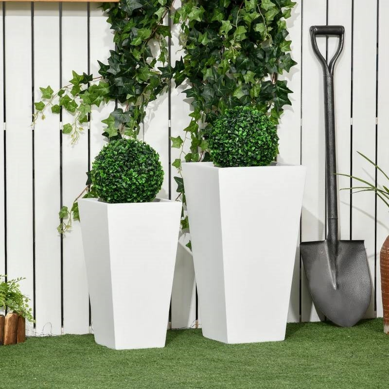 Fast Furnishings Set of 2 Modern Lightweight Outdoor Patio Flower Pot Planter Box in White