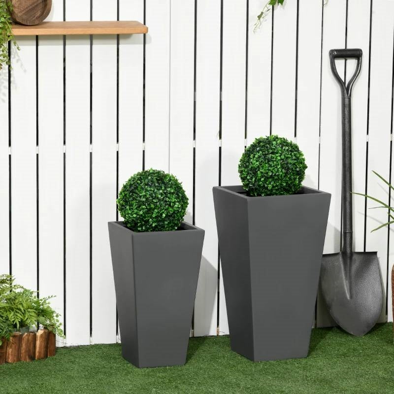 Fast Furnishings Set of 2 Modern Lightweight Outdoor Flower Pot Planters in Grey 22-in and 18-in