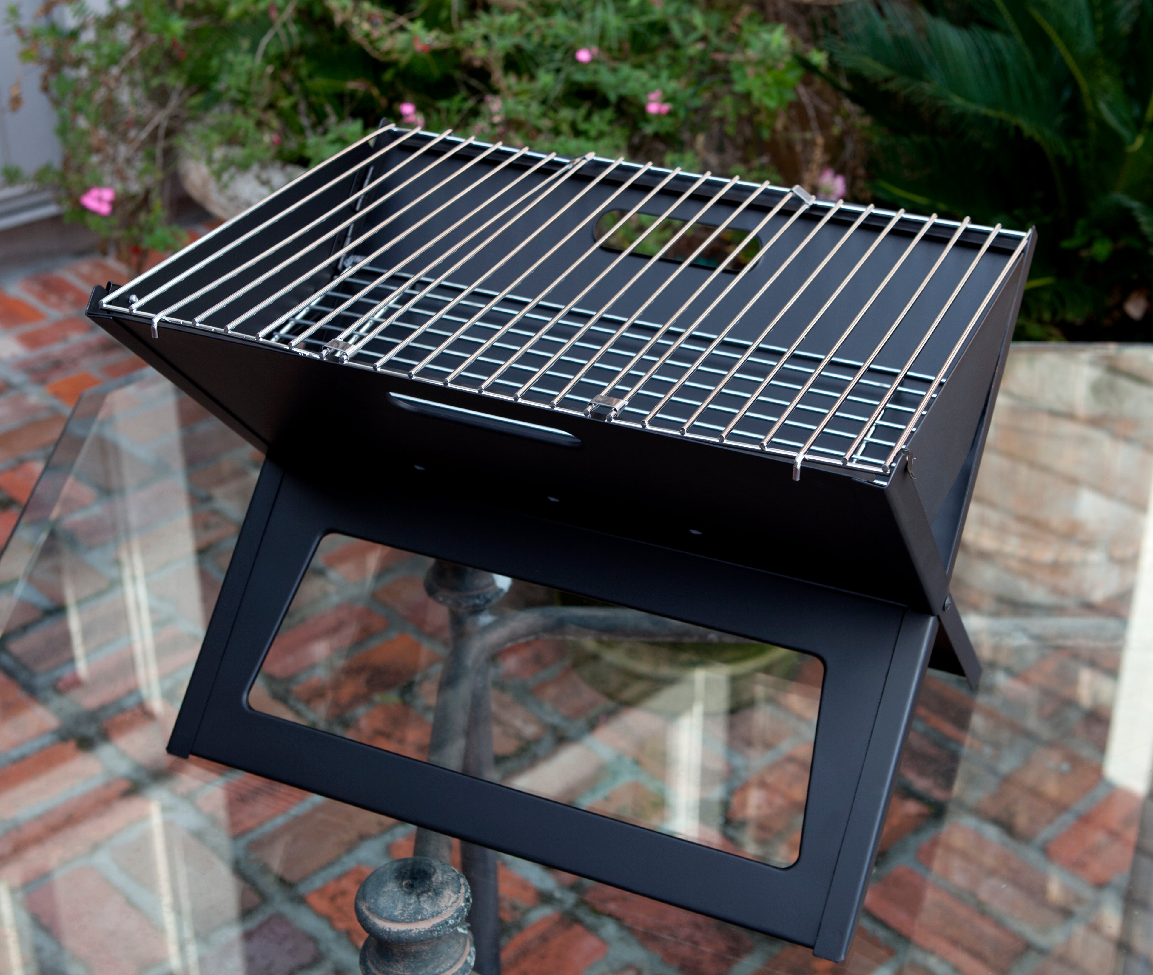 Well Traveled Living Notebook Charcoal Grill