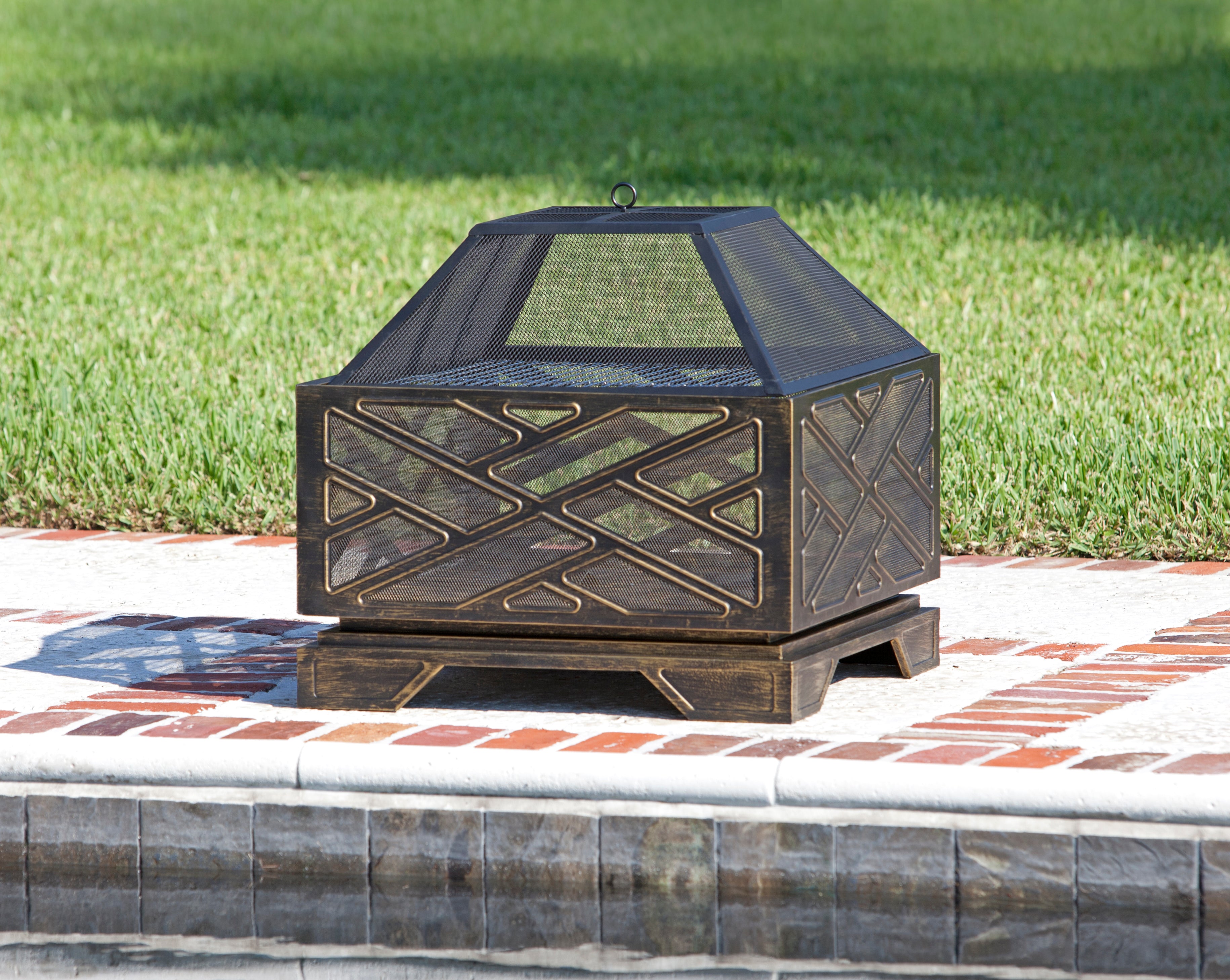 Well Traveled Living Catalano Square Fire Pit