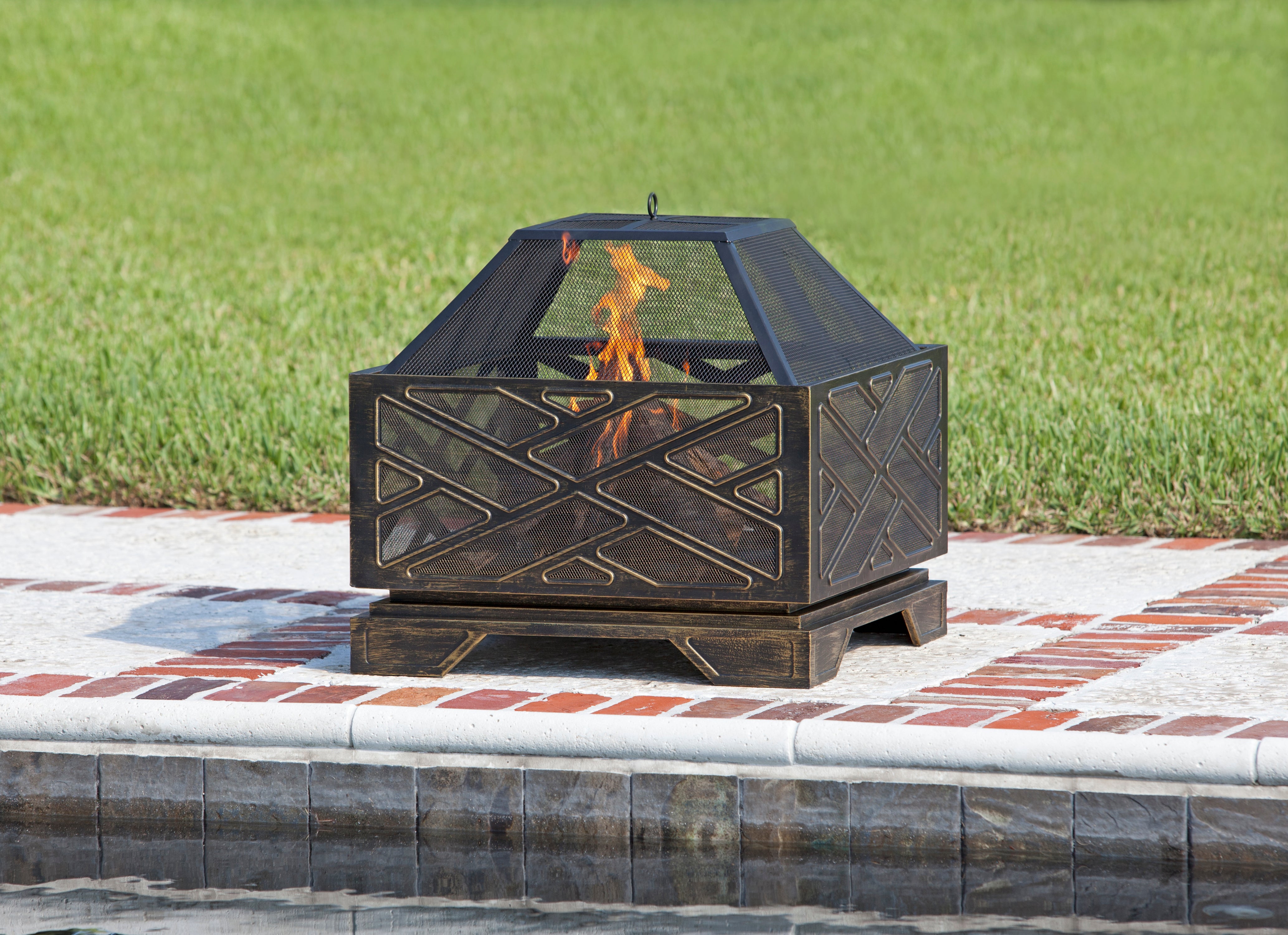 Well Traveled Living Catalano Square Fire Pit