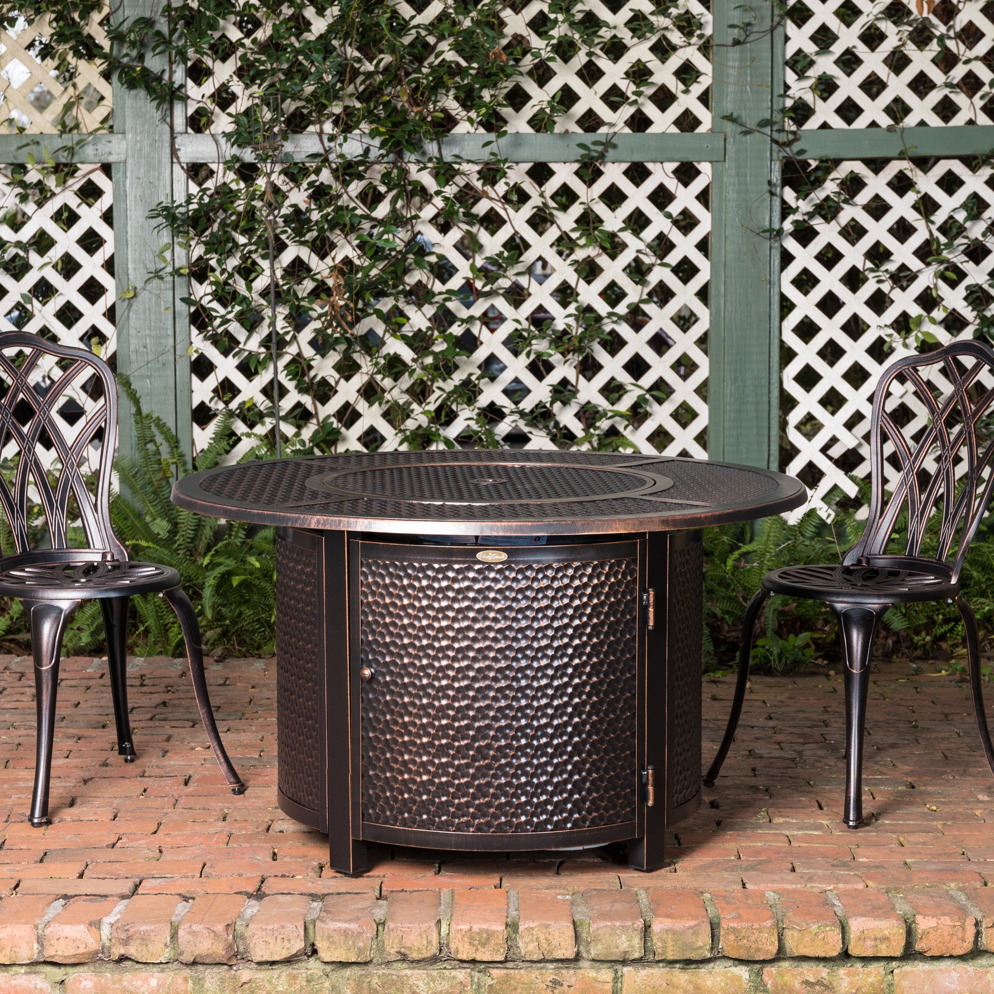 Well Traveled Living Briarwood Round Aluminum LPG Fire Pit