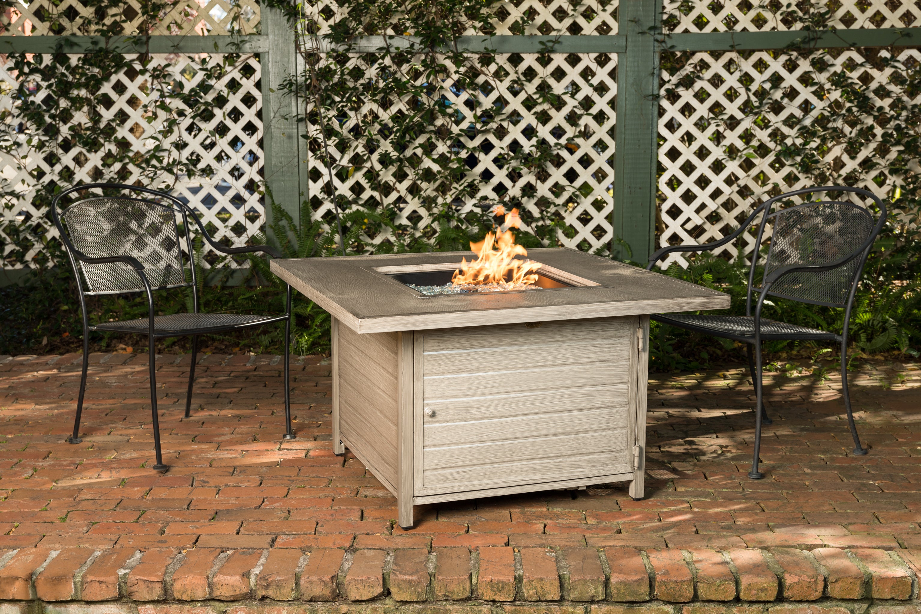 Well Traveled Living Langhorne Square Aluminum LPG Fire Pit