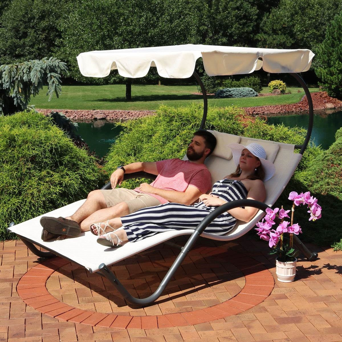 Fast Furnishings 2 Person Off White Outdoor Patio Chaise Lounger Chair Canopy Bed with Pillows