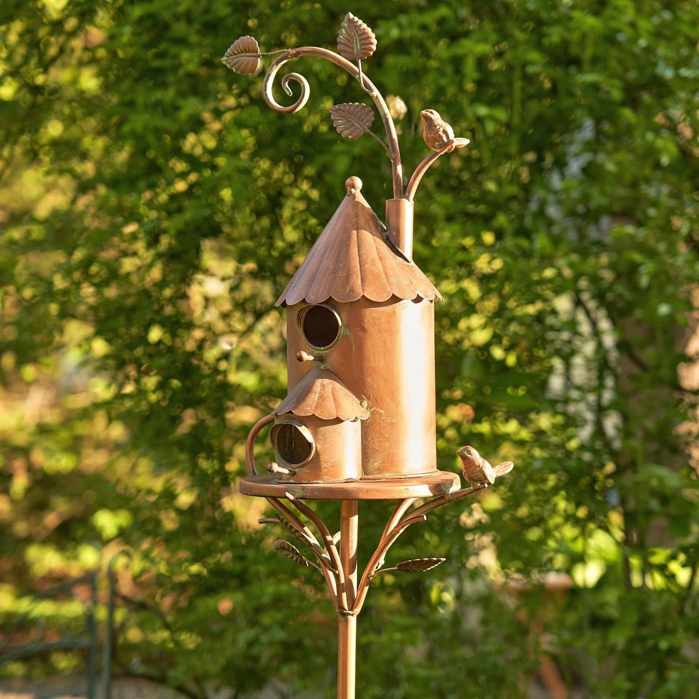 Fast Furnishings Cast Iron Metal Birdhouse with Pole and Stake in Copper Finish