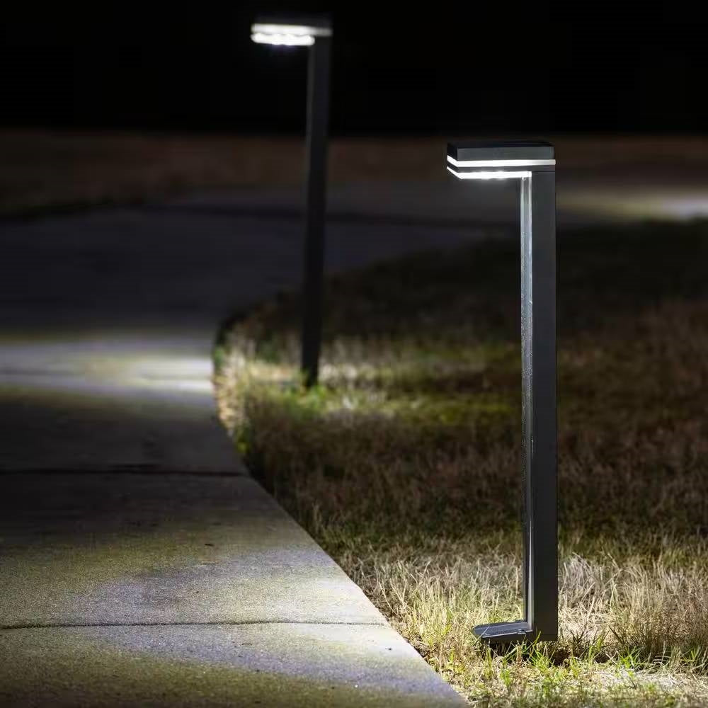 Fast Furnishings Set of 2 - Modern Outdoor Solar Light White LED Path Outdoor Yard Lighting