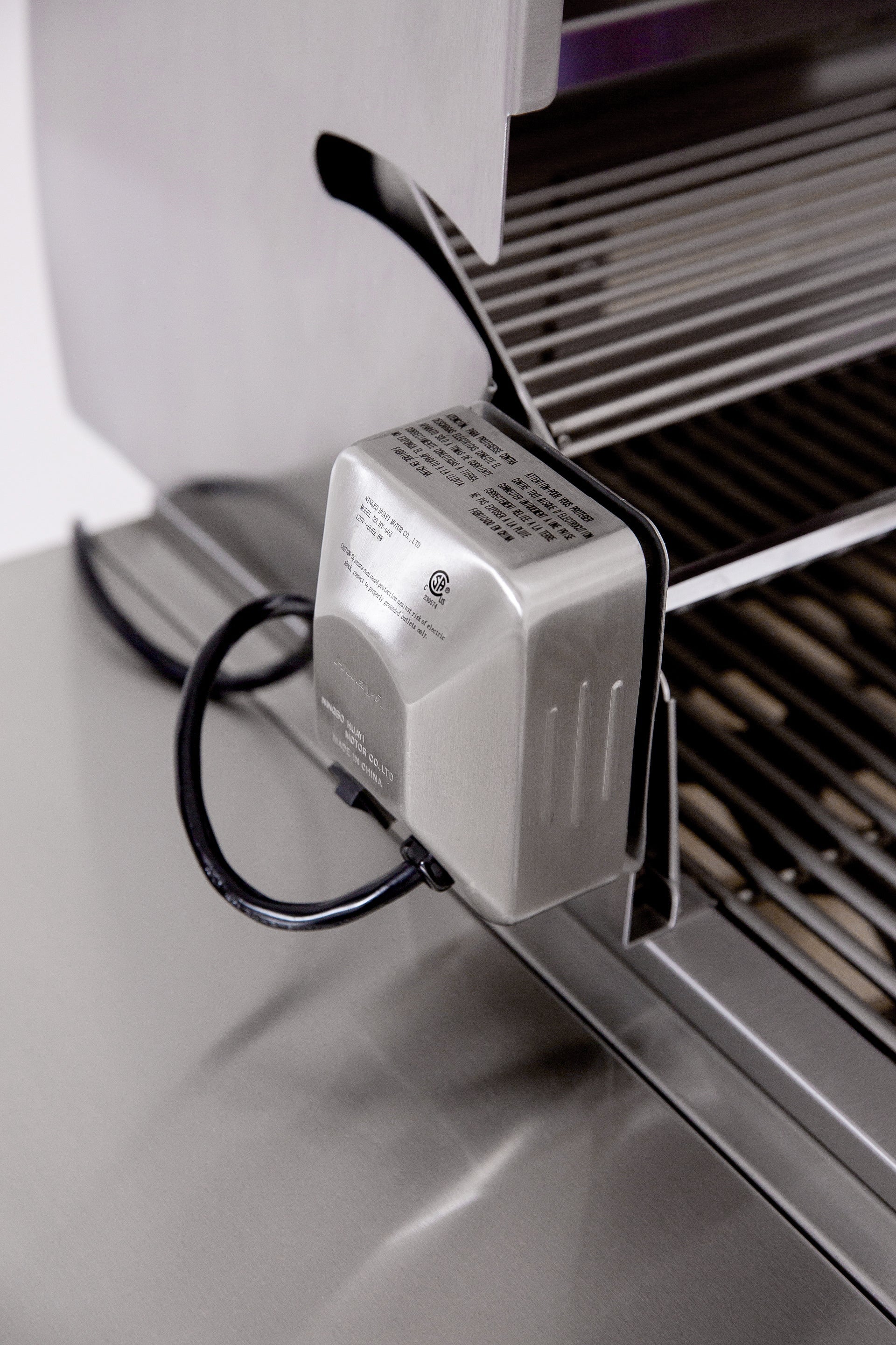 Summerset Sizzler Series Built-in Grill