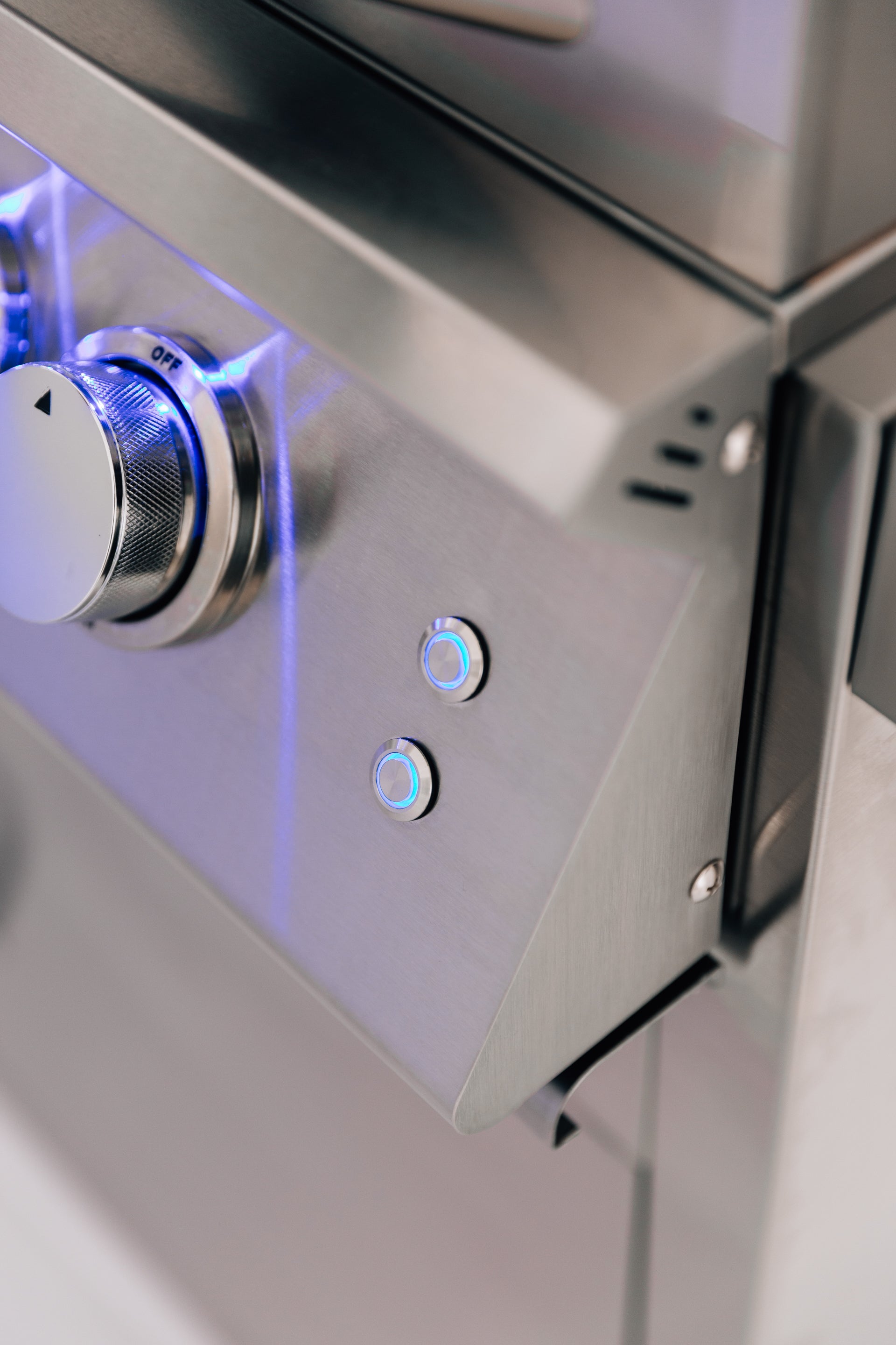 Summerset Sizzler Pro Series Built-in Grill