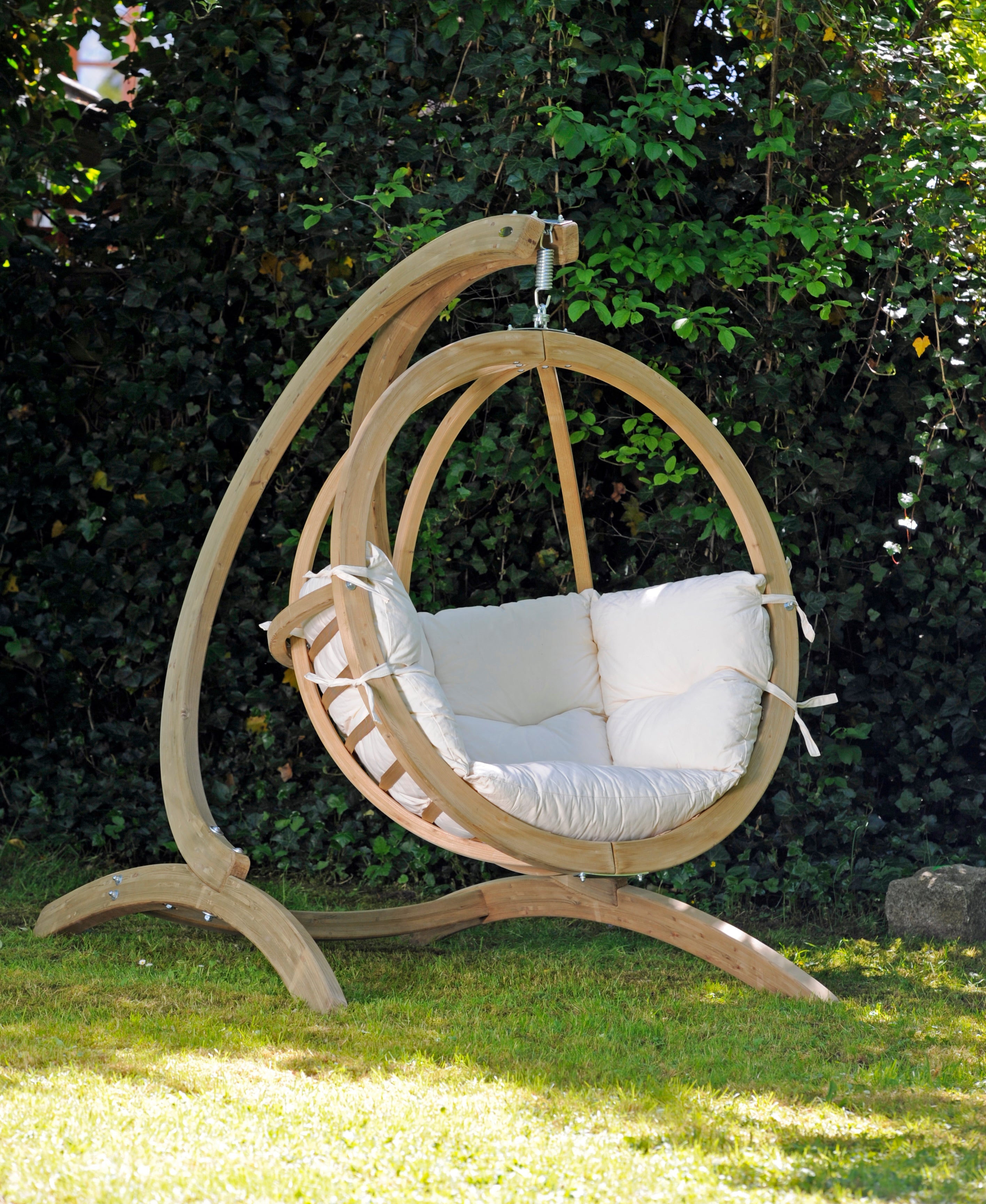 Byer Of Maine Globo Chair