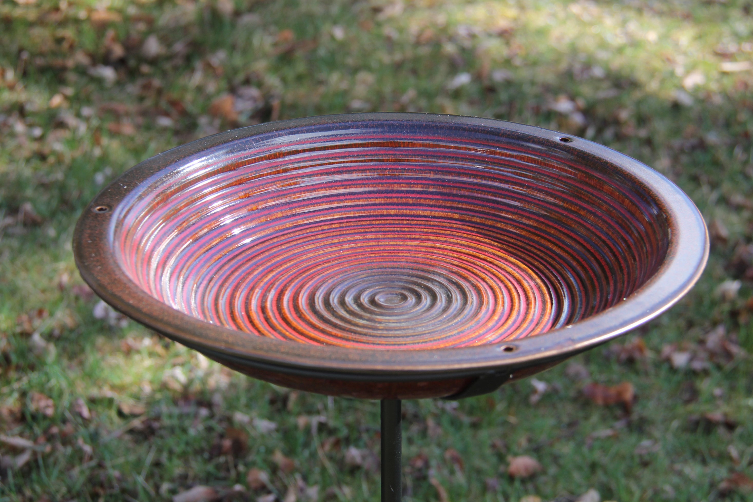 Byer Of Maine Circle Bird Bath Post