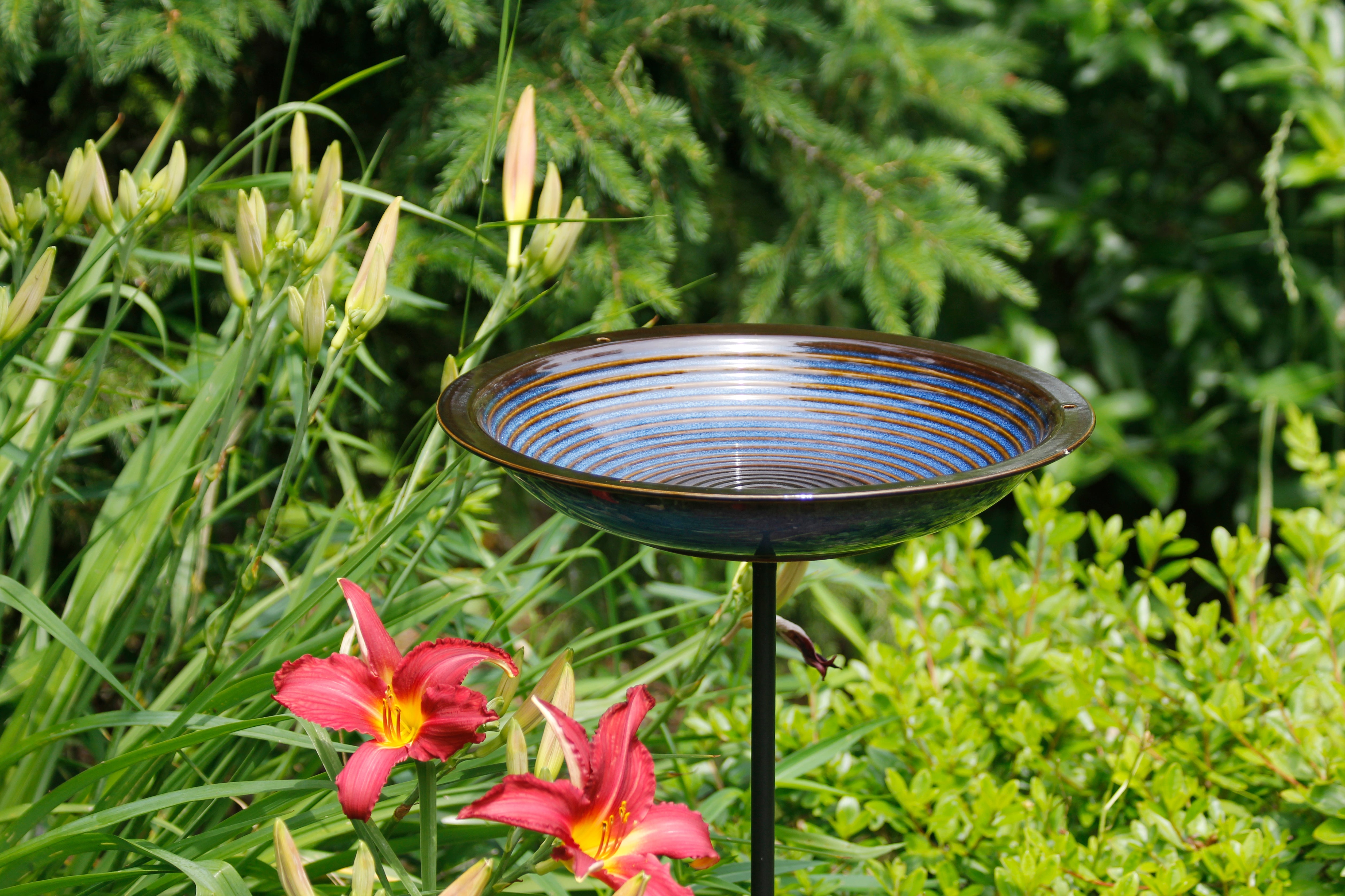 Byer Of Maine Circle Bird Bath Post