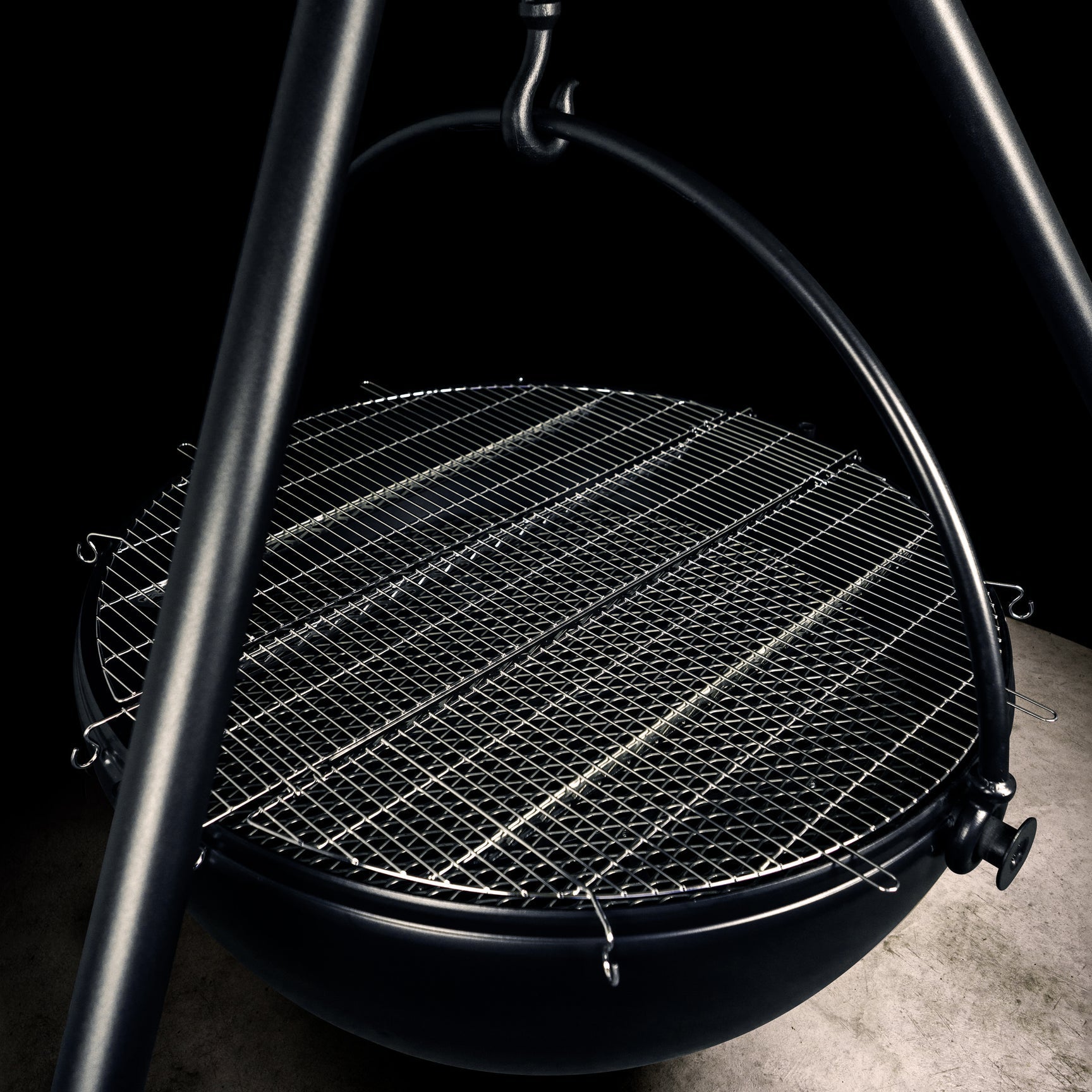 Cowboy Cauldron Co. The Ranch Boss Fire Pit & Grill