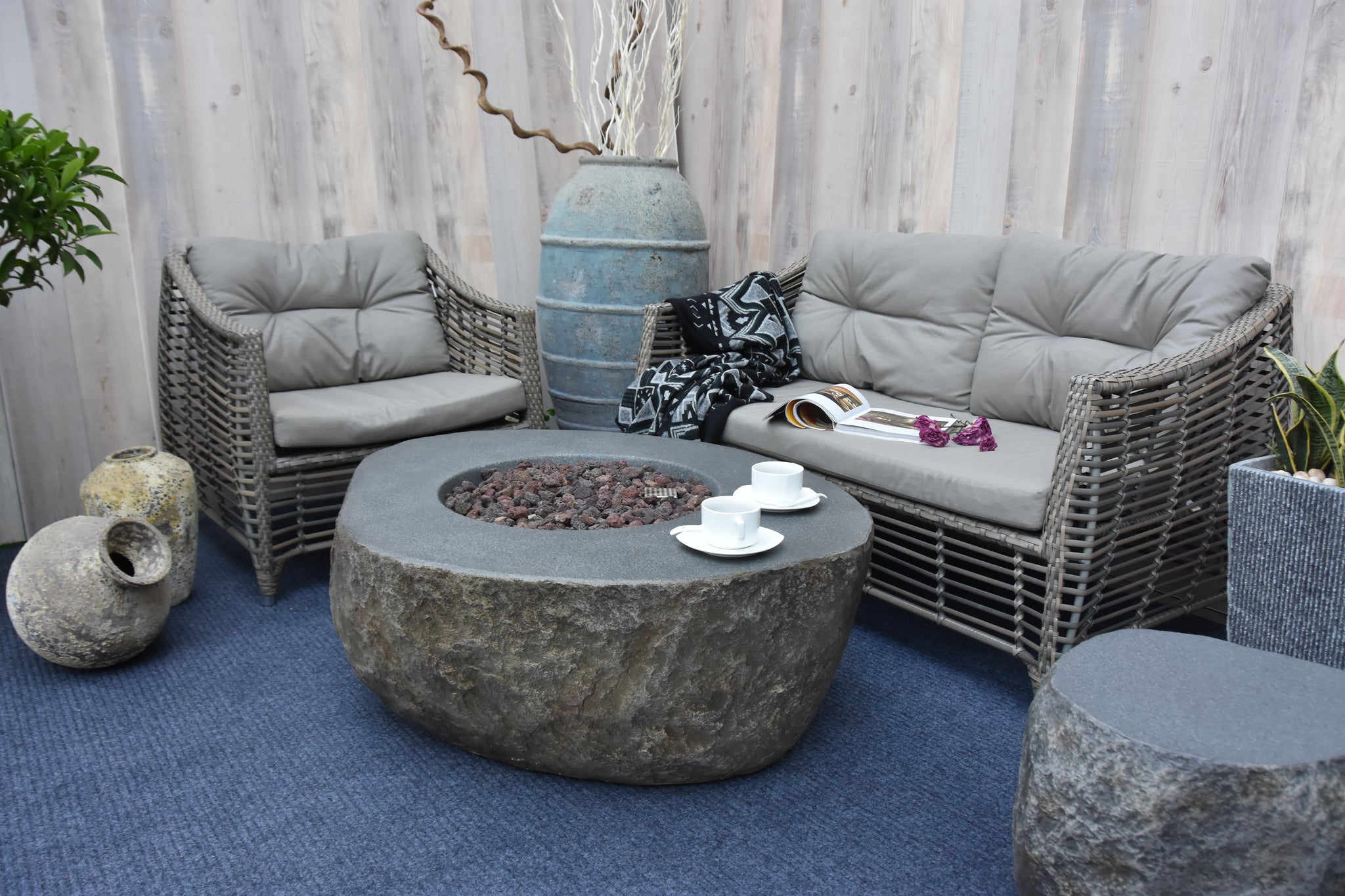 Elementi Boulder Fire Table LP Gas